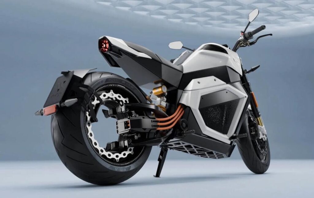 Moto Batterie Solide 1