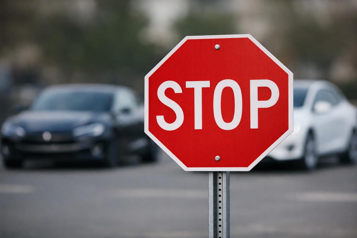 Stop Tesla Model S Et Model X