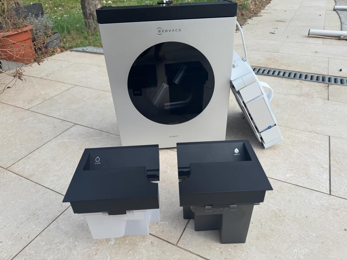 Ecovacs Winbo W3 Omni Reservoirs