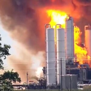 Image article SpaceX : un moteur Raptor 3 explose au Texas pendant les préparatifs du premier vol du Starship V3