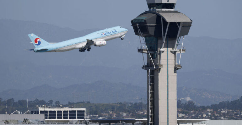 Tour Controle Aerien Avion