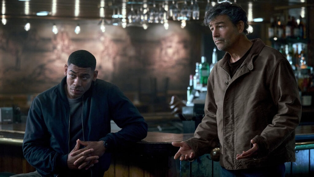 Lanterns Aaro Pierre Kyle Chandler