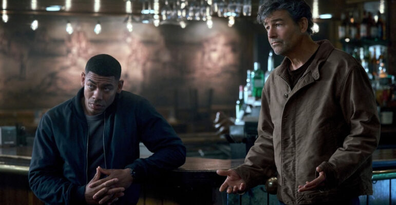 Lanterns Aaro Pierre Kyle Chandler