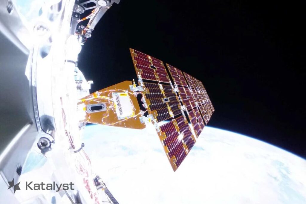 Katalyst Solar Array