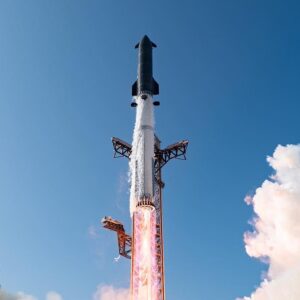Image article Starship : un 13e vol d&rsquo;essai réussi malgré l&rsquo;échec du booster Super Heavy