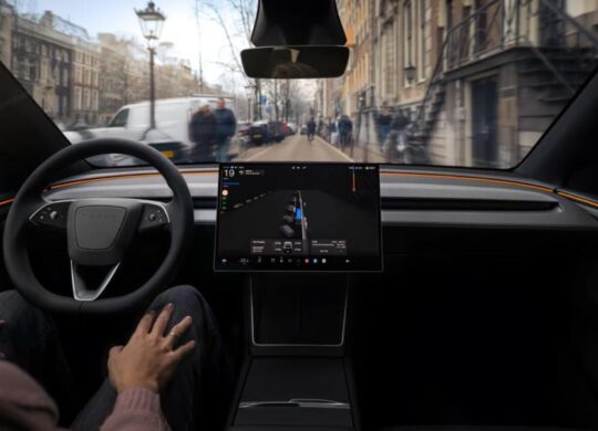 Tesla FSD