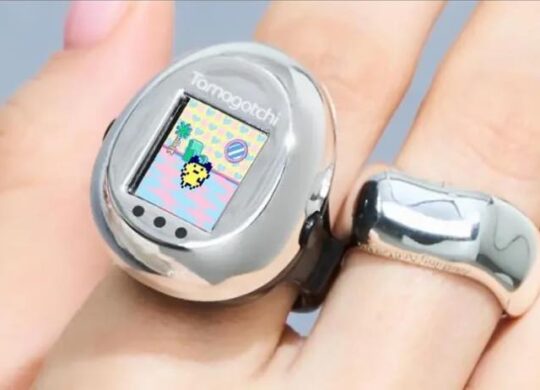 Tamagotchi Ring