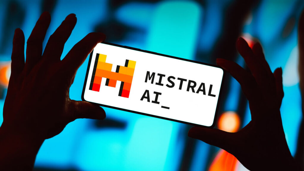 Mistral AI Logo