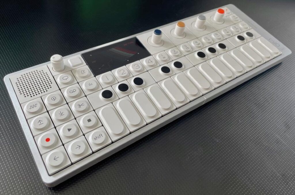 OP-1 Teenage Engineering