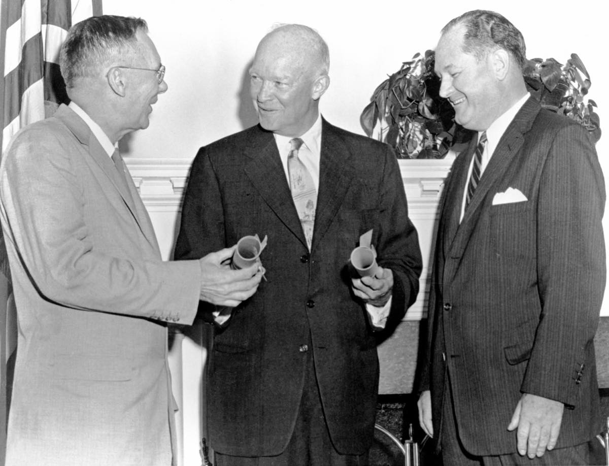President Eisenhower With Dryden And Glennan