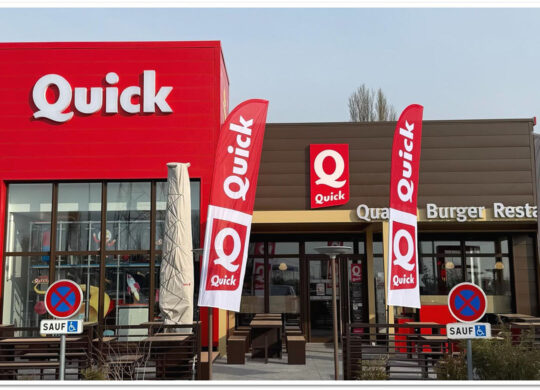 Quick Restaurant Logo