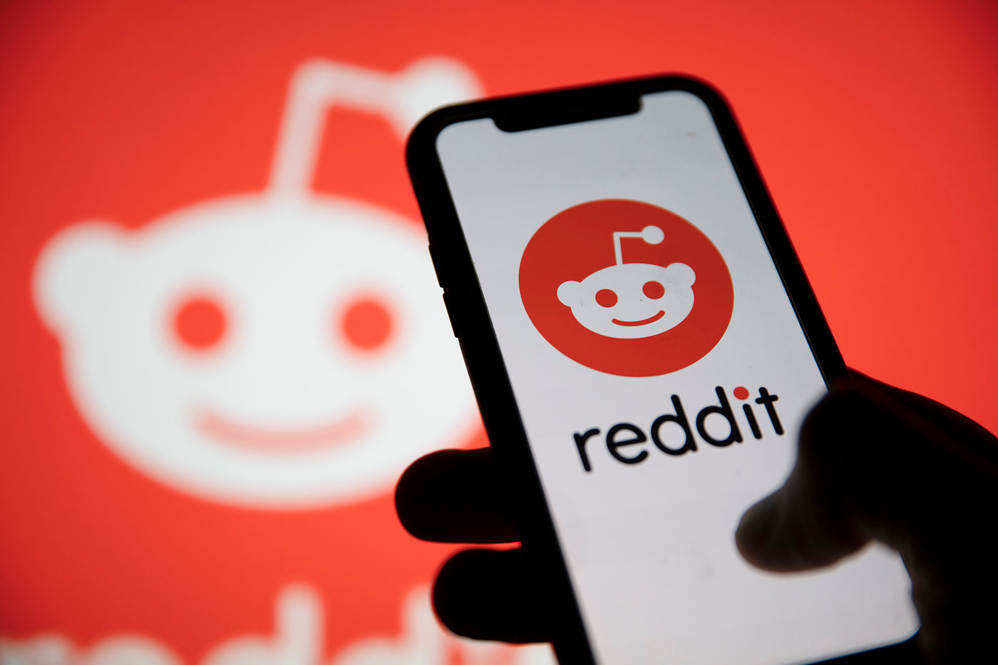 Reddit Logo