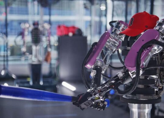Robot baseball